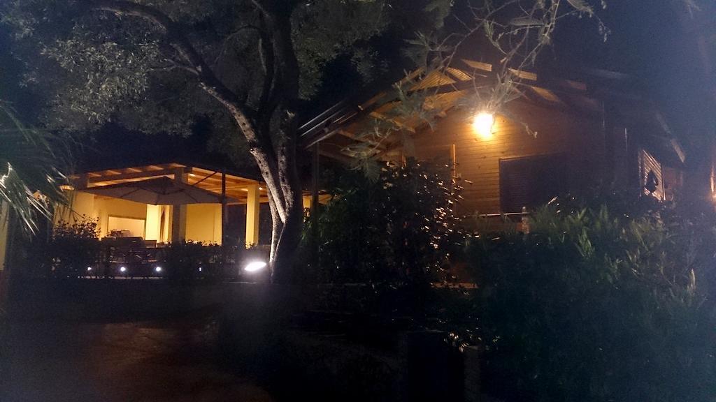 Cala Blanca Villaggio Alberghiero Марина ди Камерота Екстериор снимка
