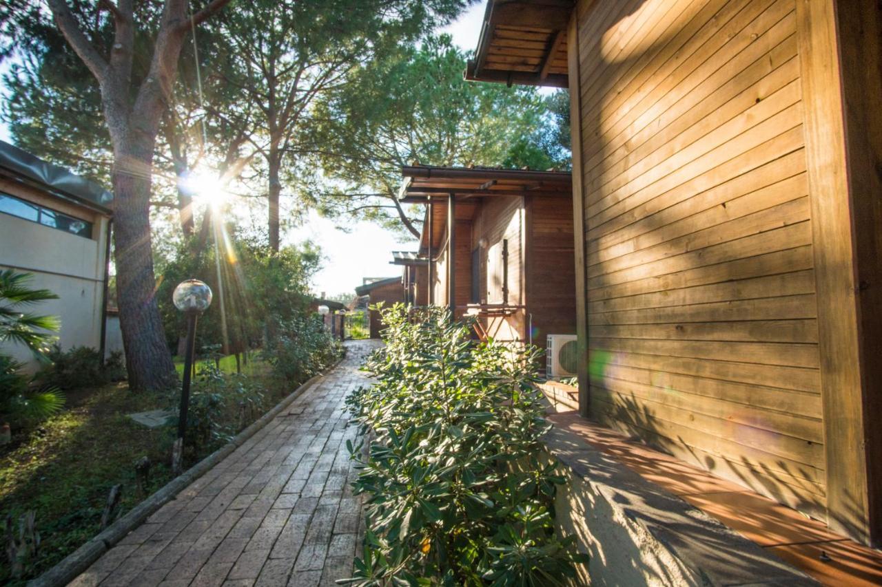 Cala Blanca Villaggio Alberghiero Марина ди Камерота Екстериор снимка
